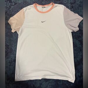 Nike Tshirt